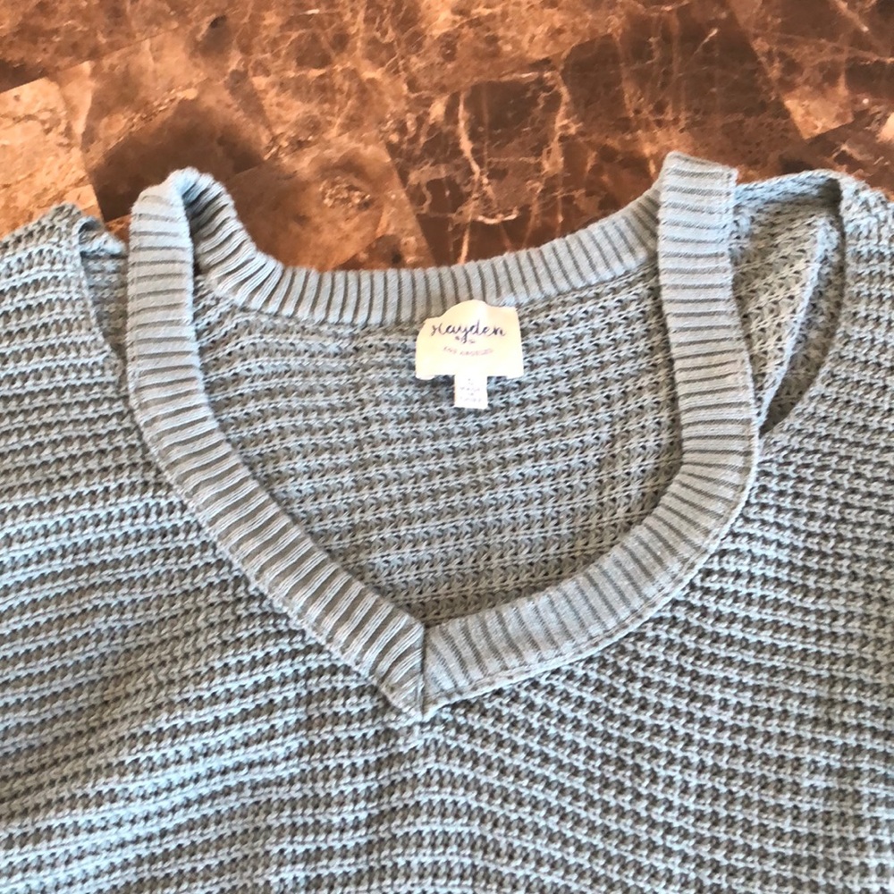 Sage Cut-Out Sweater with Fringe - Picture 4 of 7